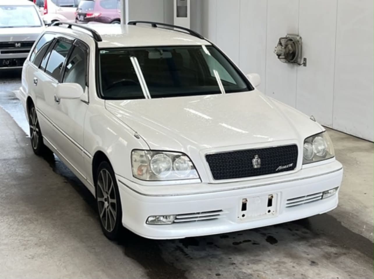 2000 Toyota Crown Estate